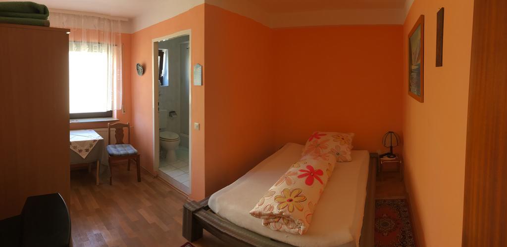 Gasthof Und Pension Mainzer Rad Schwetzingen Zewnętrze zdjęcie